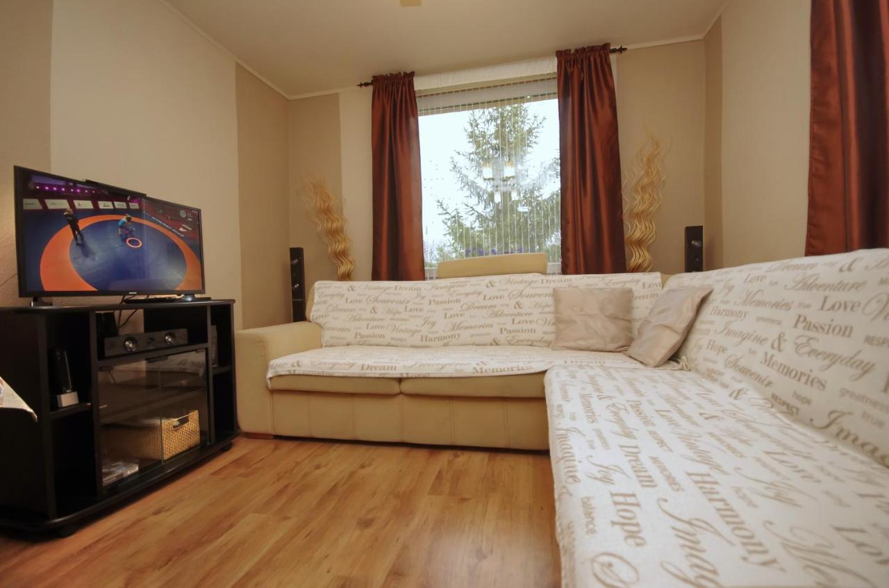 Bodza Apartman Дьюла Екстер'єр фото